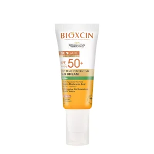 کرم ضد آفتاب بی رنگ بیوکسین Bioxcin با +SPF50 مناسب پوست چرب